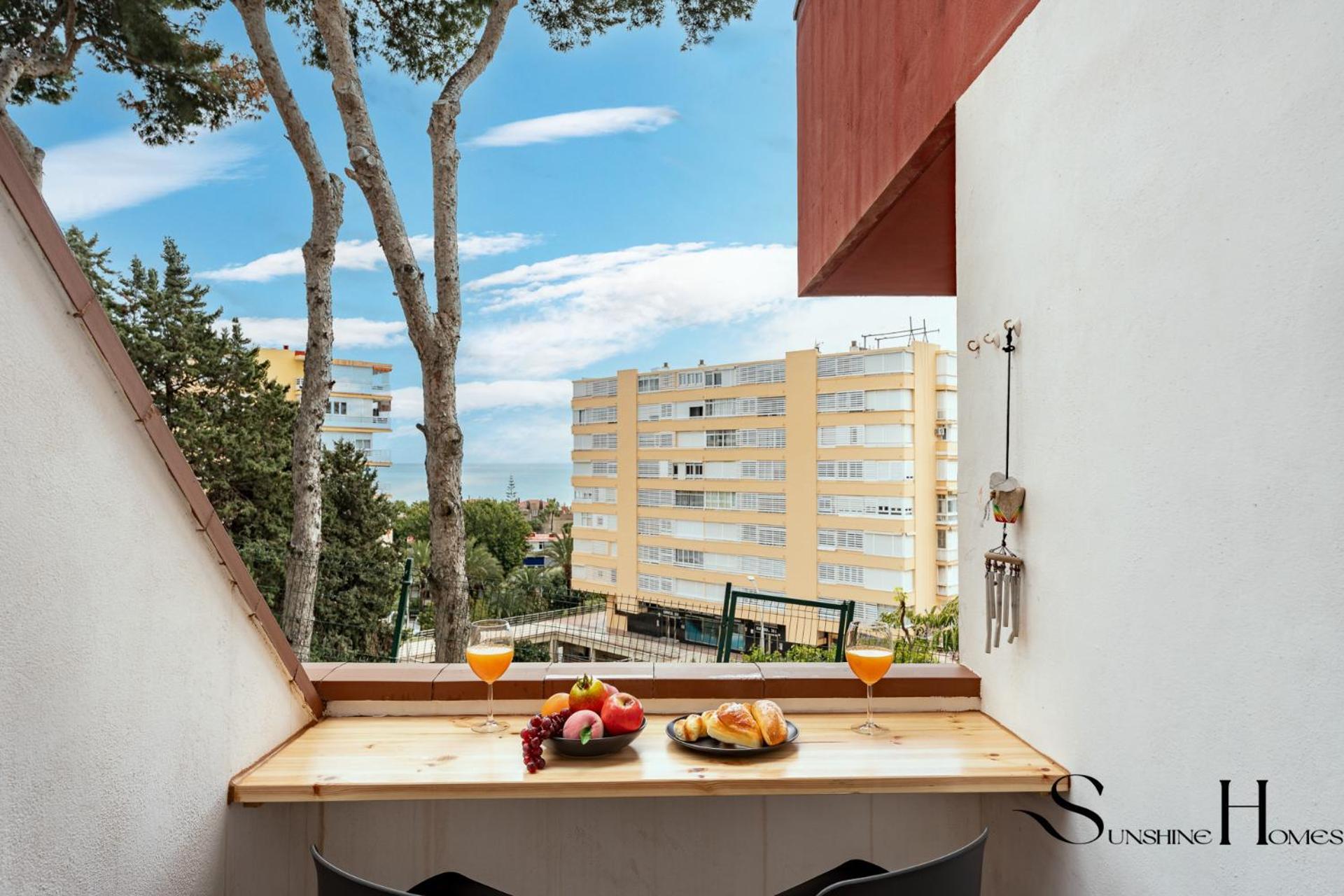Appartement Cozy 2 Bedroom Duplex, Parking, Terrace, Office, Pool! Torremolinos